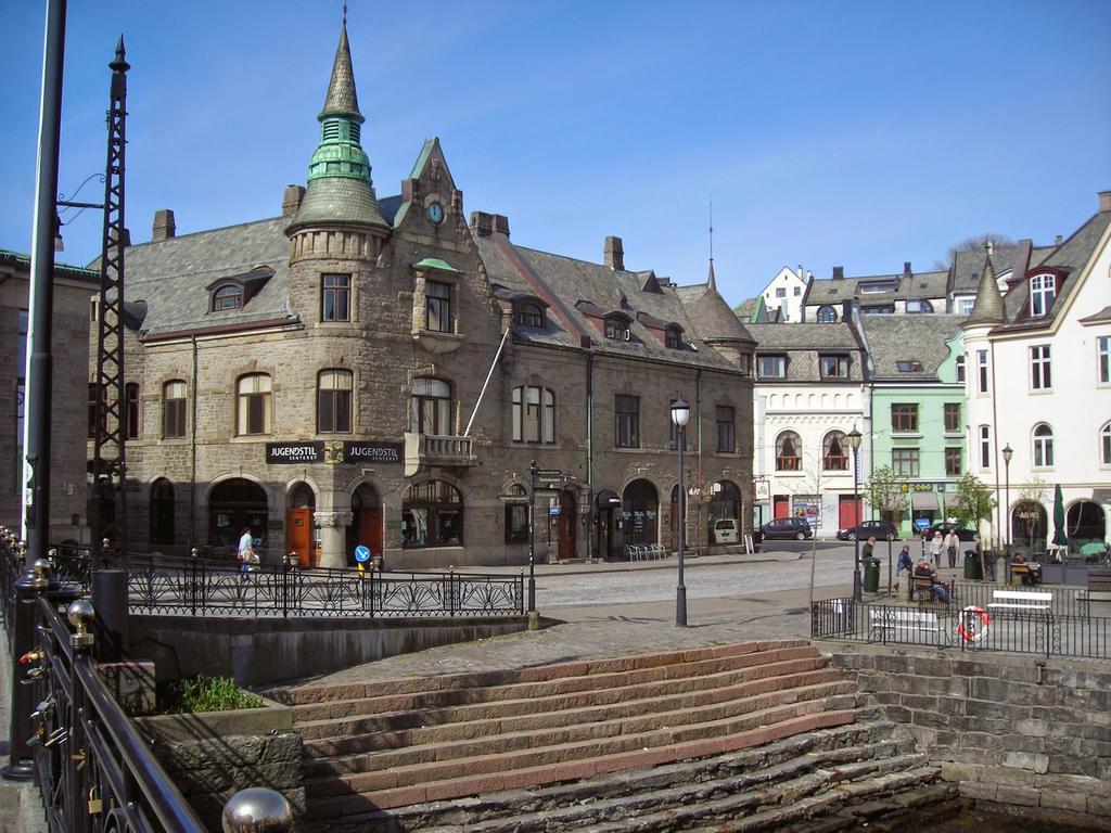 Aalesund Apartments - City Center Exterior photo
